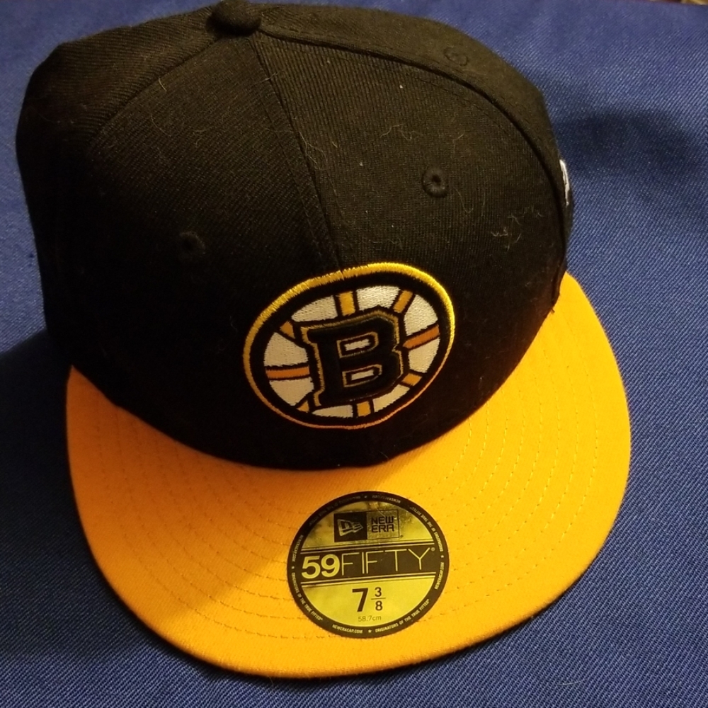 NWOT Boston Bruins New Era 59Fifty Fitted Hat